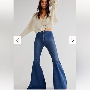 Free People We The Free Just Float On Flare Jeans NWT 25